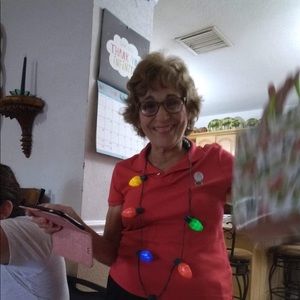 Meet your Posher, Norma